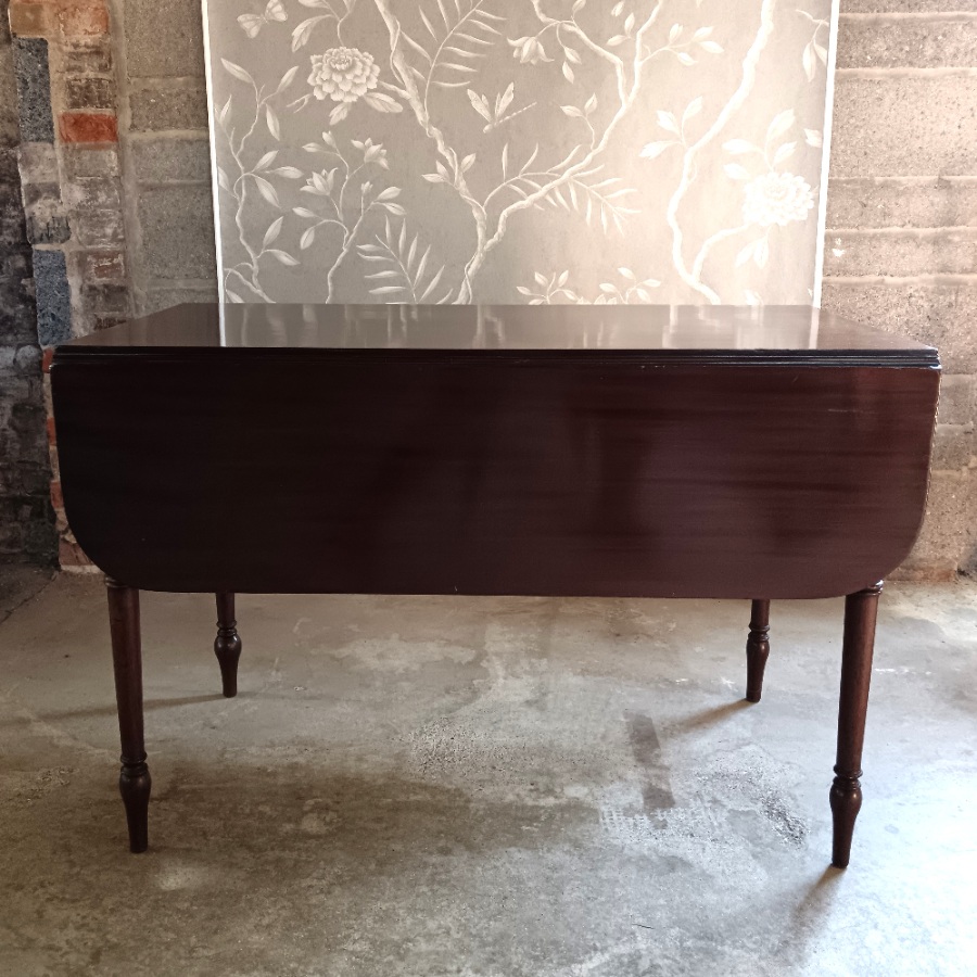 Pembroke Drop Leaf Table (6).jpg